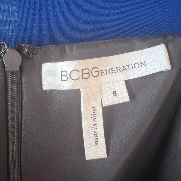 BCBGeneration short dress, size 8 - Picture 8 of 9